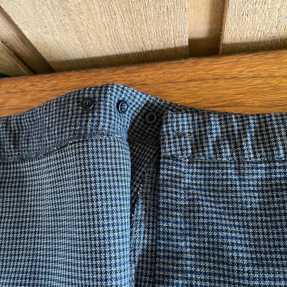 Brandy Melville plaid adjustable mini skirt - Picture 3 of 6